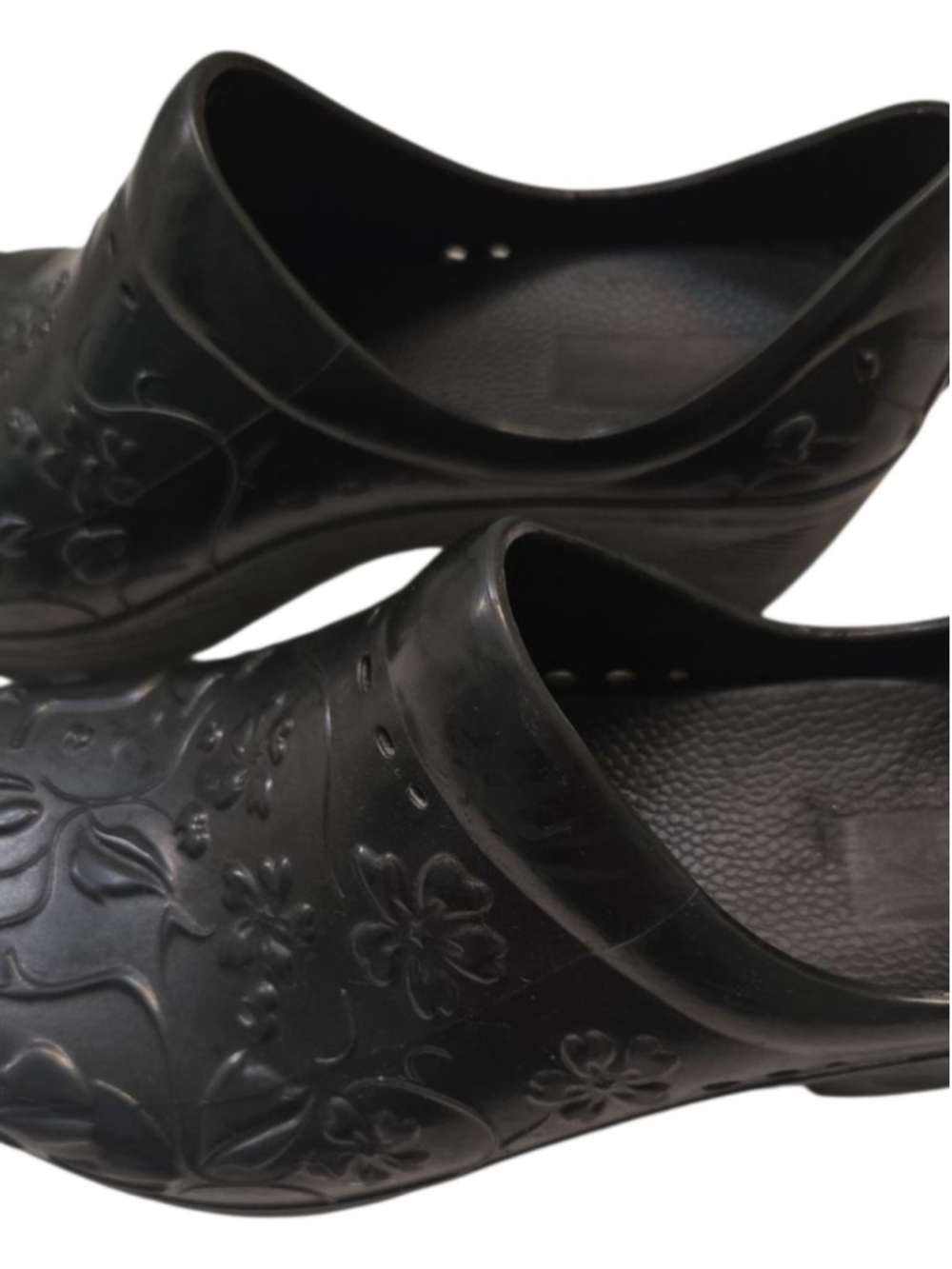 Dansko Womens Clogs Black Floral Embossed Slip Resistant Size 36 - Picture 2 of 7